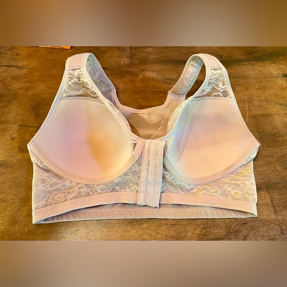 ✨The Leading Lady- The Grace - Lace Covered Wirefree Posture Bra✨ NWOT 36C - Picture 4 of 14